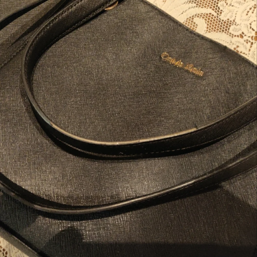 Calvin Klein Handbag - Picture 12 of 12